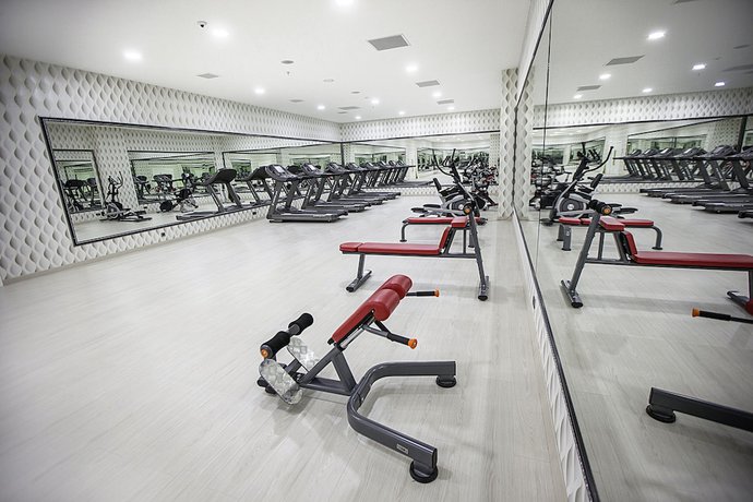 Imagen de los interiores del Mitannia Regency Hotel. Foto 13