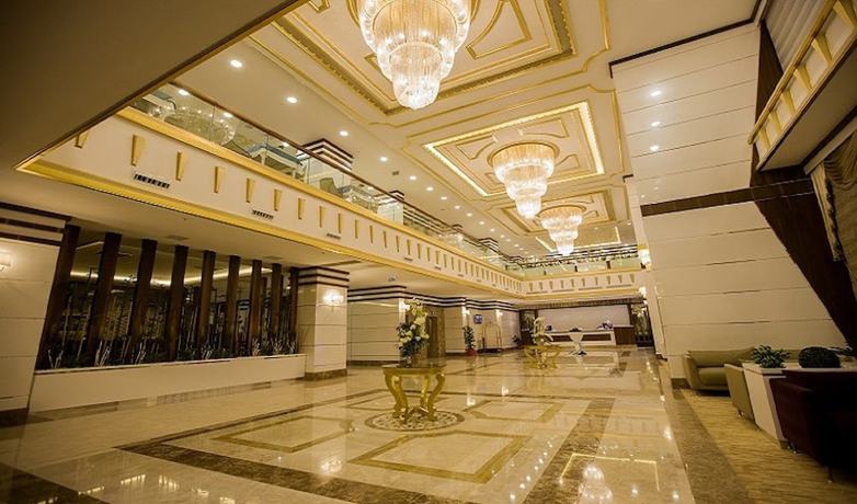 Imagen de los interiores del Mitannia Regency Hotel. Foto 16