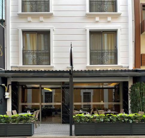 Imagen general del Mithras Hotel. Foto 5