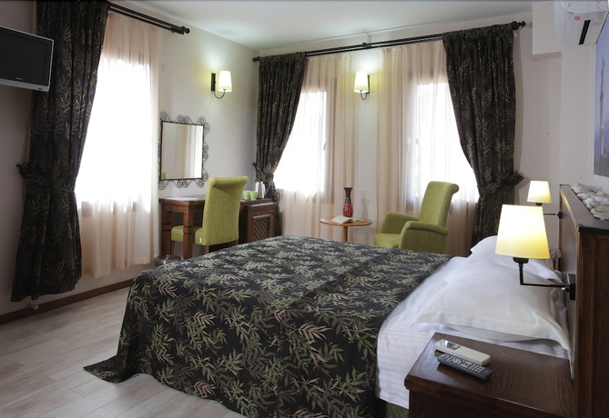 Imagen de la habitación del Mitos Hotel. Foto 2