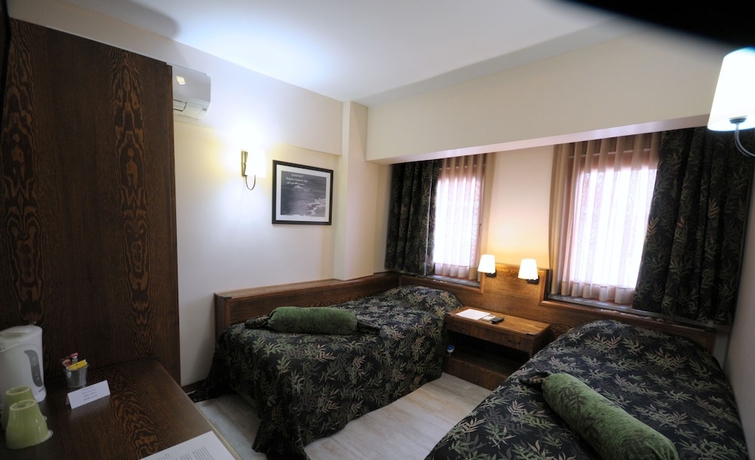 Imagen de la habitación del Mitos Hotel. Foto 13