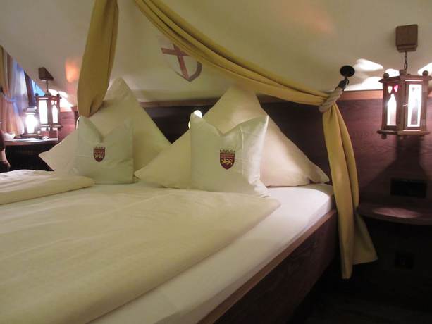Imagen de la habitación del Mittelalterhotel-G&auml;stehaus Rauchfang. Foto 14