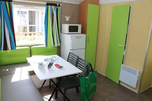 Imagen general del Mobile Homes by KelAir at Camping Les Genets. Foto 10