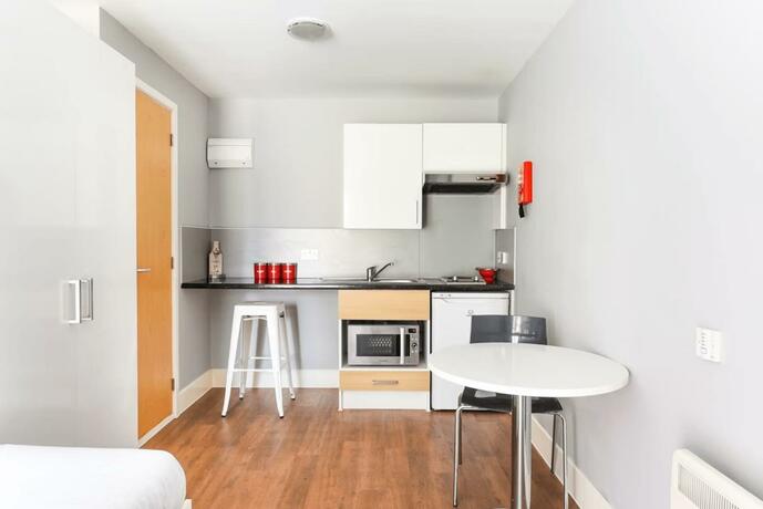 Imagen general del Modern Ensuite Rooms with Shared Kitchen at Tramways in Chester for Students Only. Foto 19