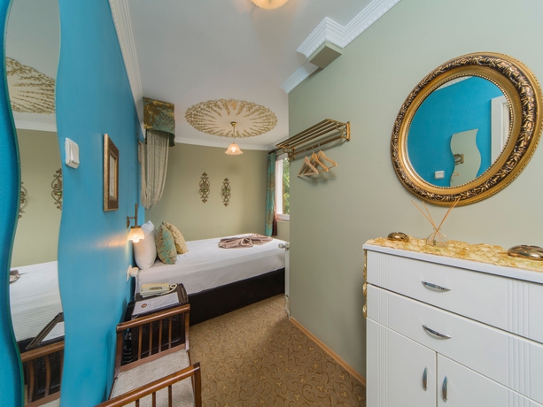 Imagen de la habitación del Modern Sultan Hotel. Foto 11