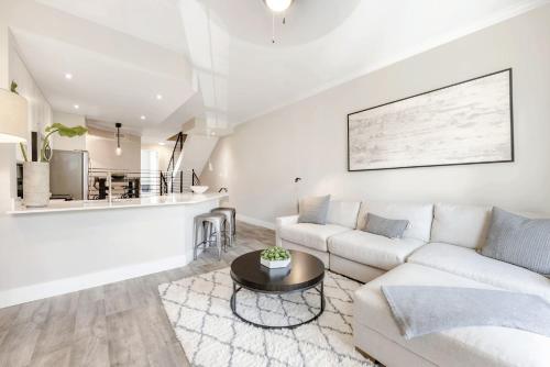 Imagen de la habitación del Modern Townhouse Apartments near the Turnberry Golf Course, Aventura Mall, and Sunny Isles Beach Pro. Foto 19