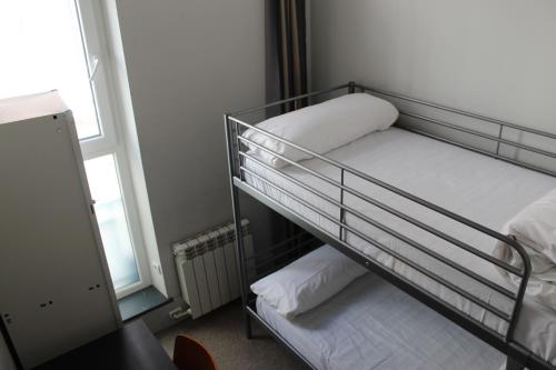 Imagen de la habitación del Mola! Hostel Burgos. Foto 14