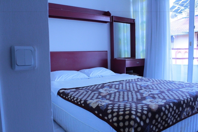Imagen de la habitación del Mola Hotel. Foto 6