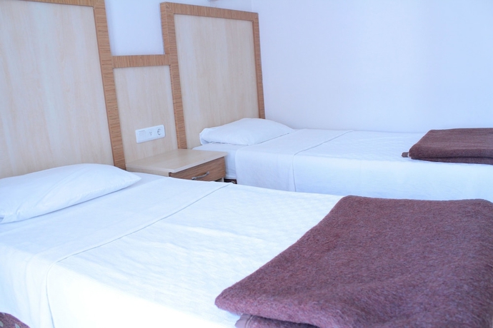 Imagen de la habitación del Mola Hotel. Foto 10