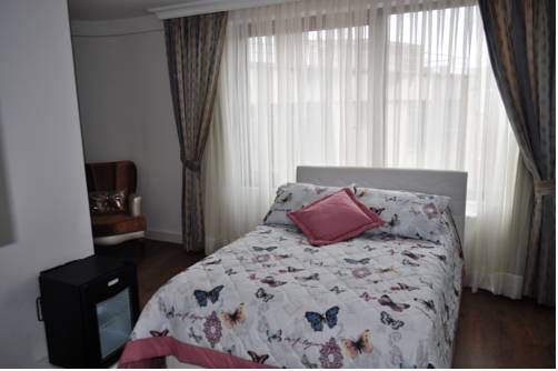Imagen de la habitación del Molton Kabatas Hotel. Foto 1