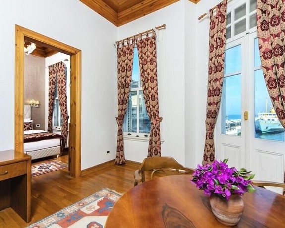 Imagen de la habitación del Mom Hotel, Islas Pr&iacute;ncipe. Foto 15