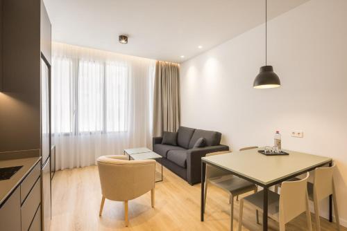 Imagen general del Mon Suites Jardín de Ayora. Foto 14