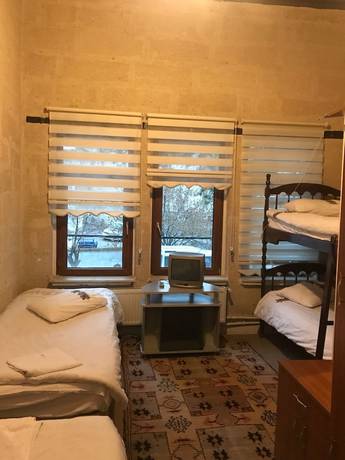 Imagen de la habitación del Monastery Cave Hotel. Foto 5