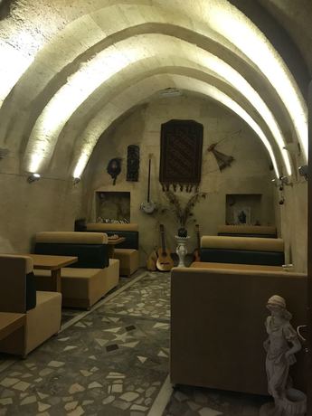 Imagen de los interiores del Monastery Cave Hotel. Foto 20