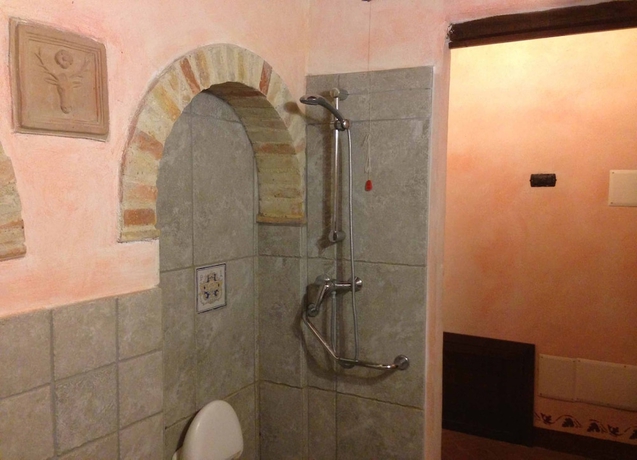 Imagen de la habitación del Monastery Guest House. Foto 12