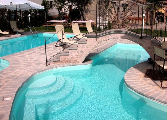 Imagen de la piscina del Monastery Guest House. Foto 13