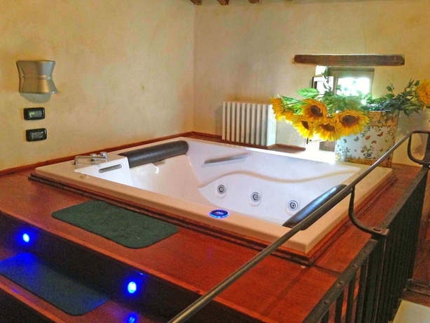 Imagen de la piscina del Monastery Guest House. Foto 16