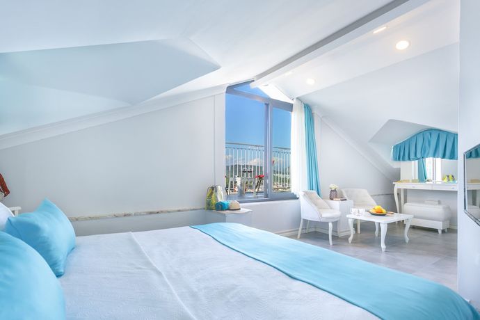 Imagen de la habitación del Monastery Suites Hotel. Foto 2