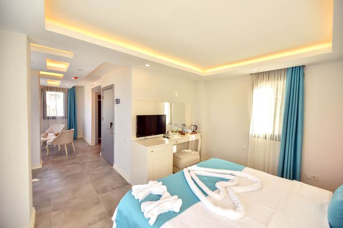 Imagen de la habitación del Monastery Suites Hotel. Foto 3