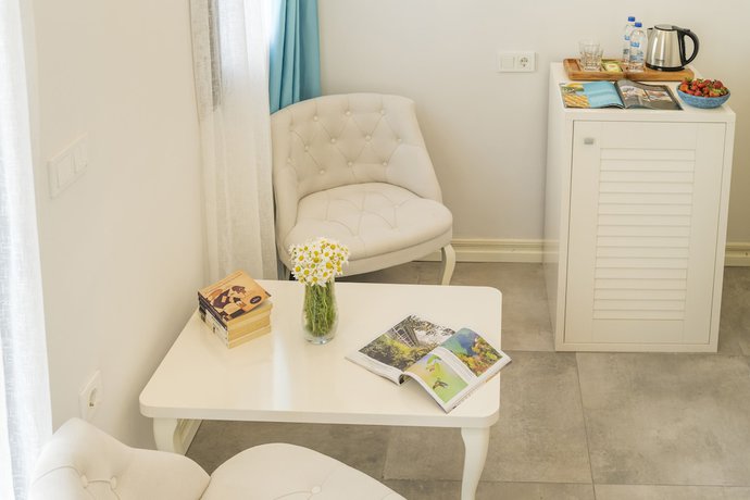 Imagen de la habitación del Monastery Suites Hotel. Foto 13