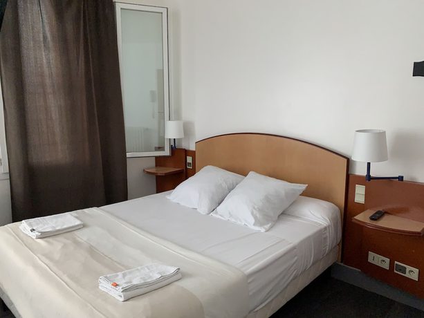 Imagen de la habitación del Mondial Hotel. Foto 3