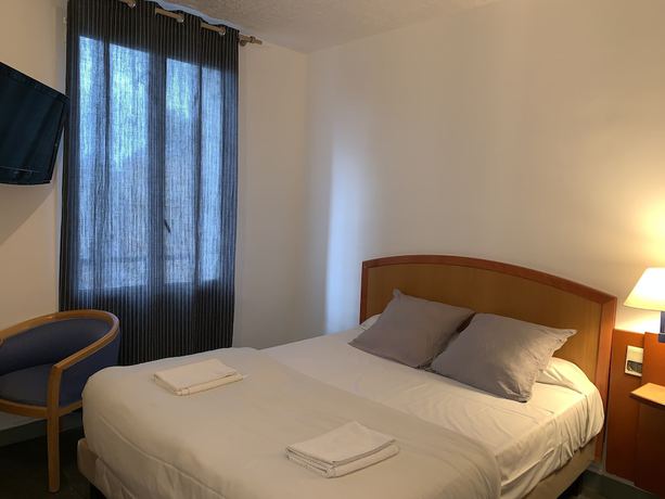 Imagen de la habitación del Mondial Hotel. Foto 14