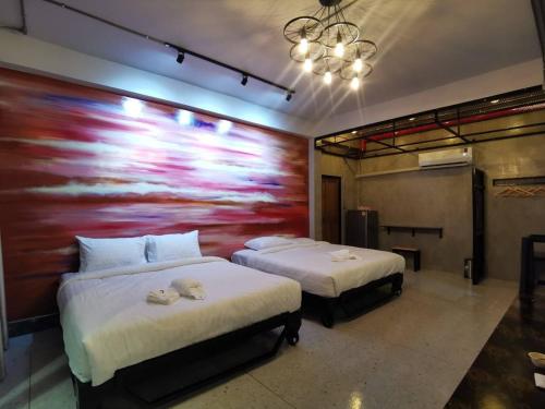 Imagen de la habitación del MonkeyArt Hotel&Cafe. Foto 15