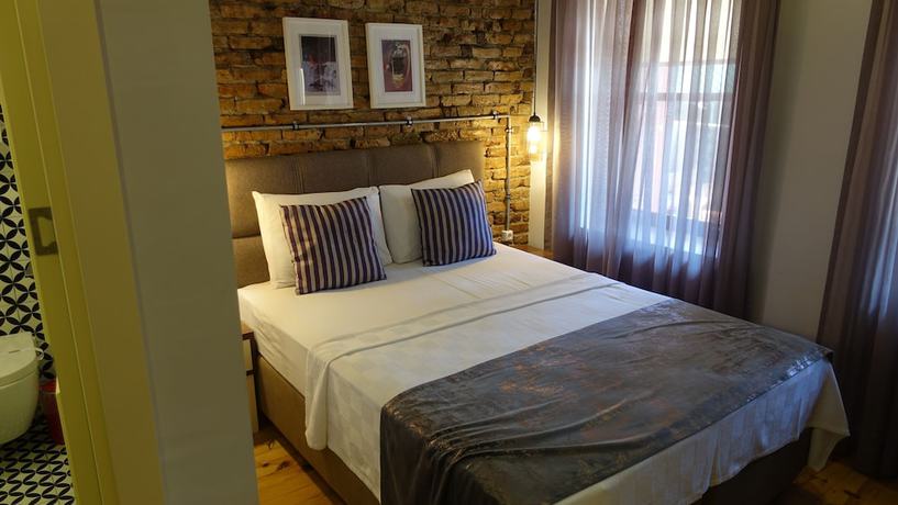 Imagen de la habitación del Mono Hotel. Foto 17