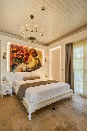 Imagen de la habitación del Monreve Ala&ccedil;atı. Foto 16