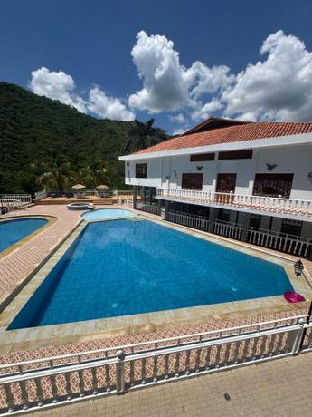 Imagen general del Monta&ntilde;a de Anapoima. Foto 16