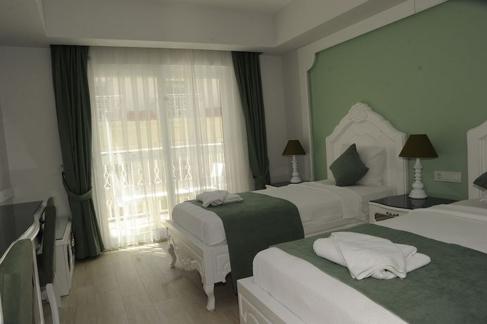 Imagen de la habitación del Montebello Deluxe. Foto 3