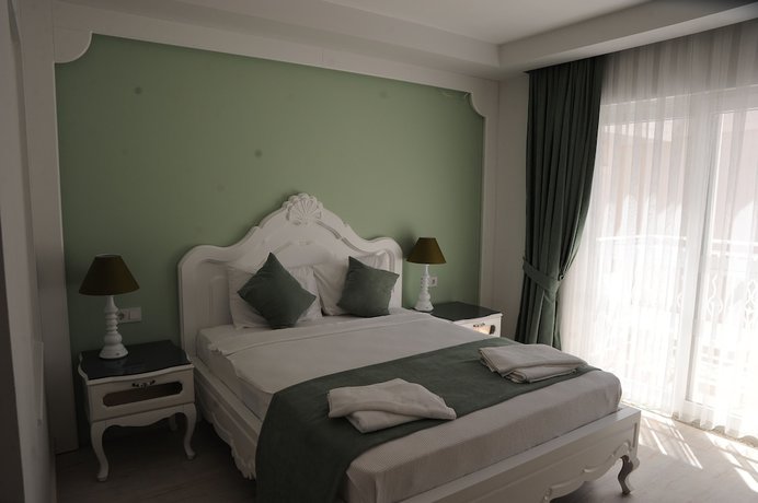 Imagen de la habitación del Montebello Deluxe. Foto 16