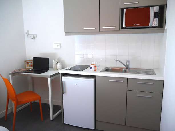 Imagen de la habitación del Montemp&ocirc; Apparth&ocirc;tel Paris V&eacute;lizy. Foto 2