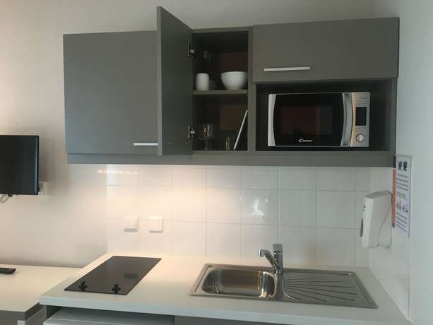 Imagen de la habitación del Montemp&ocirc; Apparth&ocirc;tel Paris V&eacute;lizy. Foto 6