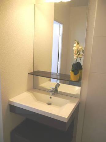 Imagen de la habitación del Montempô Marseille Centre Euromed. Foto 8