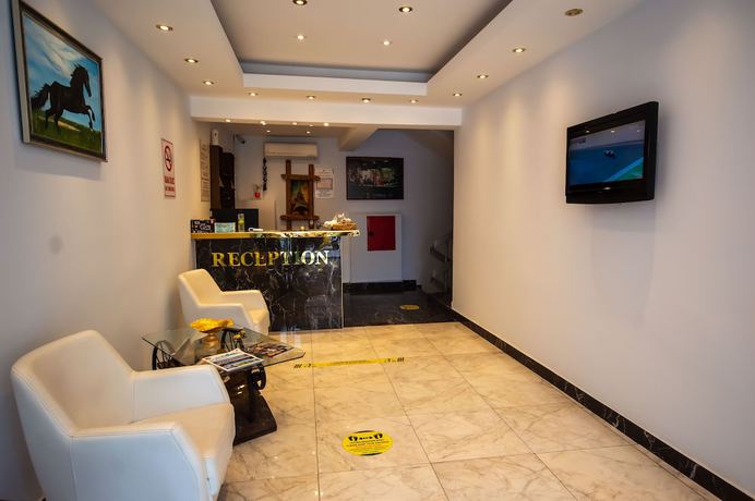 Imagen de los interiores del Moonbow Beach Hotel. Foto 18