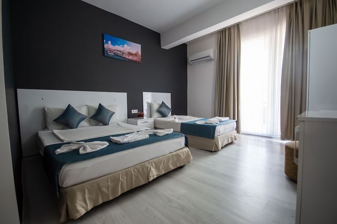 Imagen de la habitación del Moonbow Beach Hotel. Foto 11