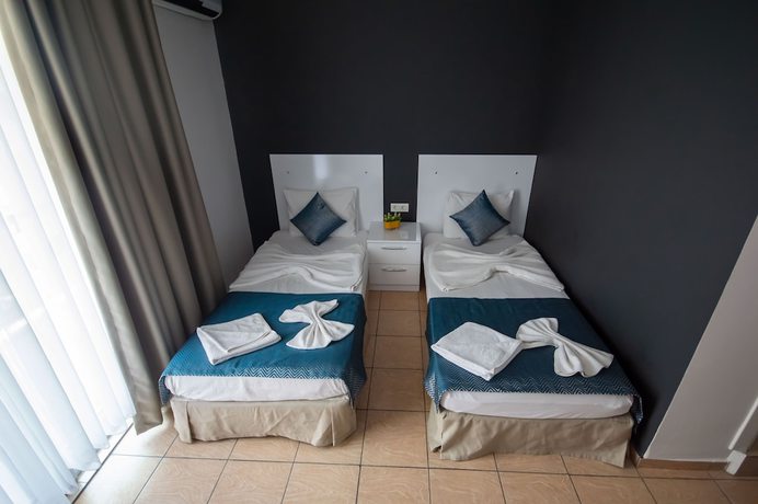 Imagen de la habitación del Moonbow Beach Hotel. Foto 15