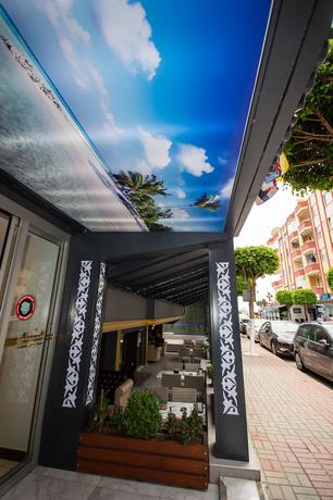 Imagen de los interiores del Moonbow Beach Hotel. Foto 20