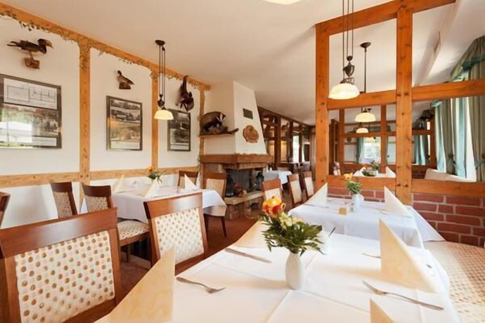 Imagen del bar/restaurante del Morada Hotel Isetal. Foto 9