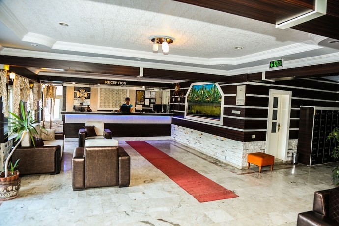 Imagen de los interiores del More Hotel, BELDIBI. Foto 17