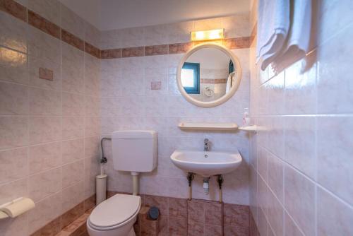 Imagen general del Morfeas Hotel. Foto 4