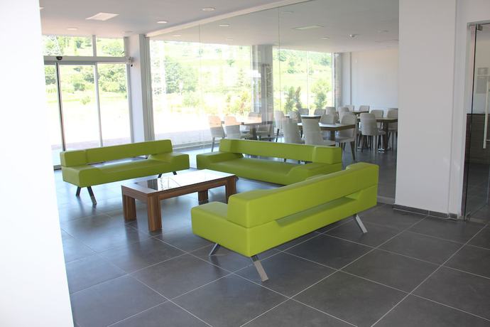 Imagen de los interiores del Mori Sport Hotel. Foto 12