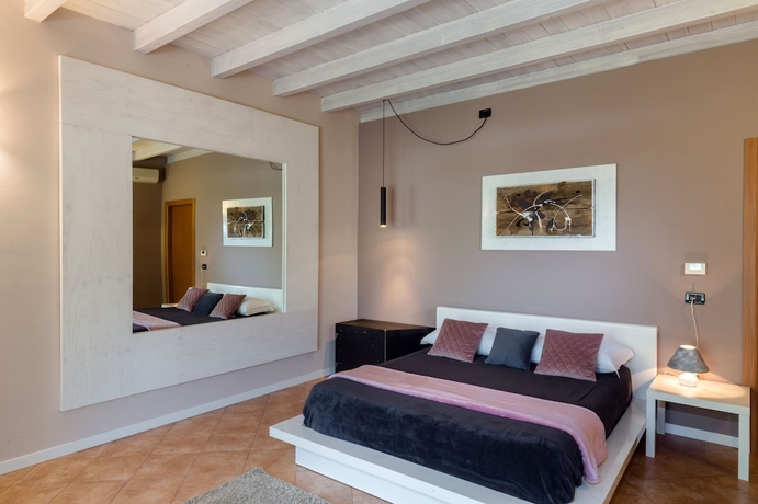 Imagen de la habitación del Moscatello & Mulin&euml;r Design Agri Relais. Foto 6