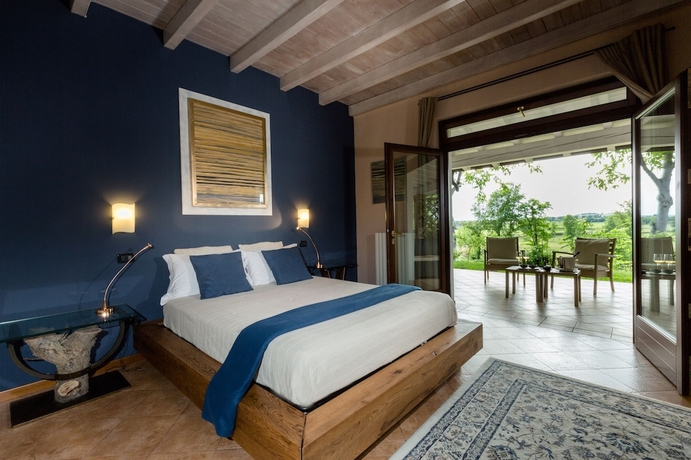 Imagen de la habitación del Moscatello & Mulin&euml;r Design Agri Relais. Foto 19