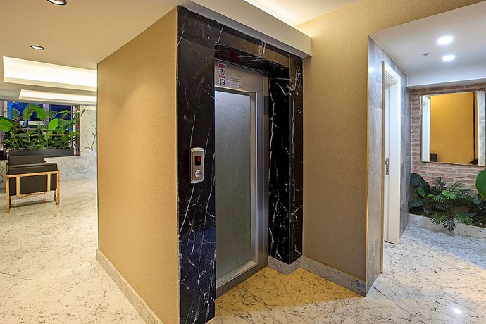 Imagen de los interiores del Moss Suites Hotel. Foto 17