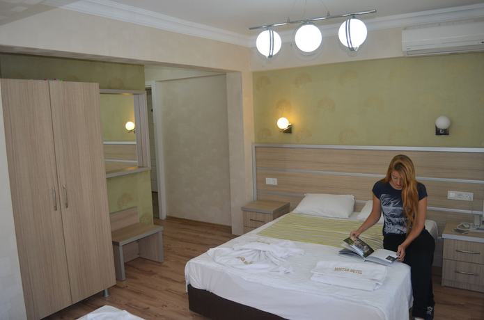 Imagen de la habitación del Mostar Hotel, Ayvalik. Foto 8