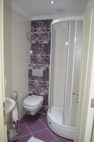 Imagen de la habitación del Mostar Hotel, Ayvalik. Foto 14