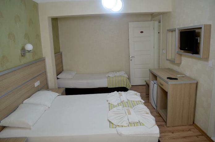 Imagen de la habitación del Mostar Hotel, Ayvalik. Foto 15
