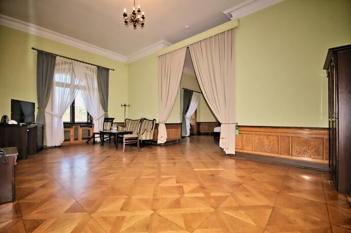 Imagen general del Moszna Zamek. Foto 8